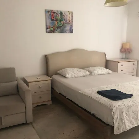 Kvartira 1+1 Apartamento *